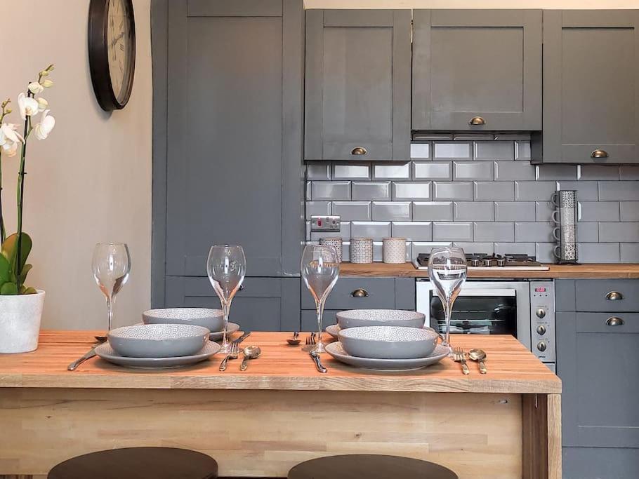 Beautiful Georgian New Town 2 Bed Apartment Эдинбург Экстерьер фото