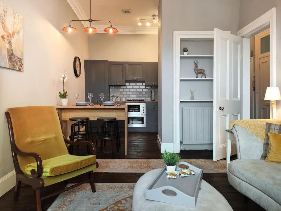 Beautiful Georgian New Town 2 Bed Apartment Эдинбург Экстерьер фото